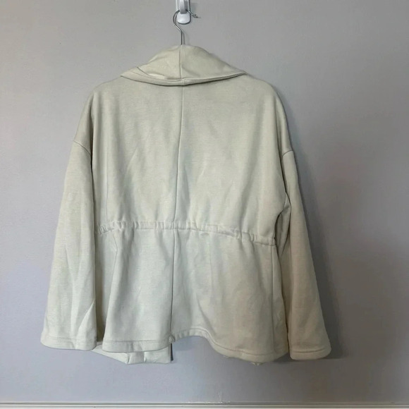 Fabletics Sage Coat in Oatmeal Women’s Long Sleeve Fleece Shawl Collar Sz S GUC - Picture 8 of 10